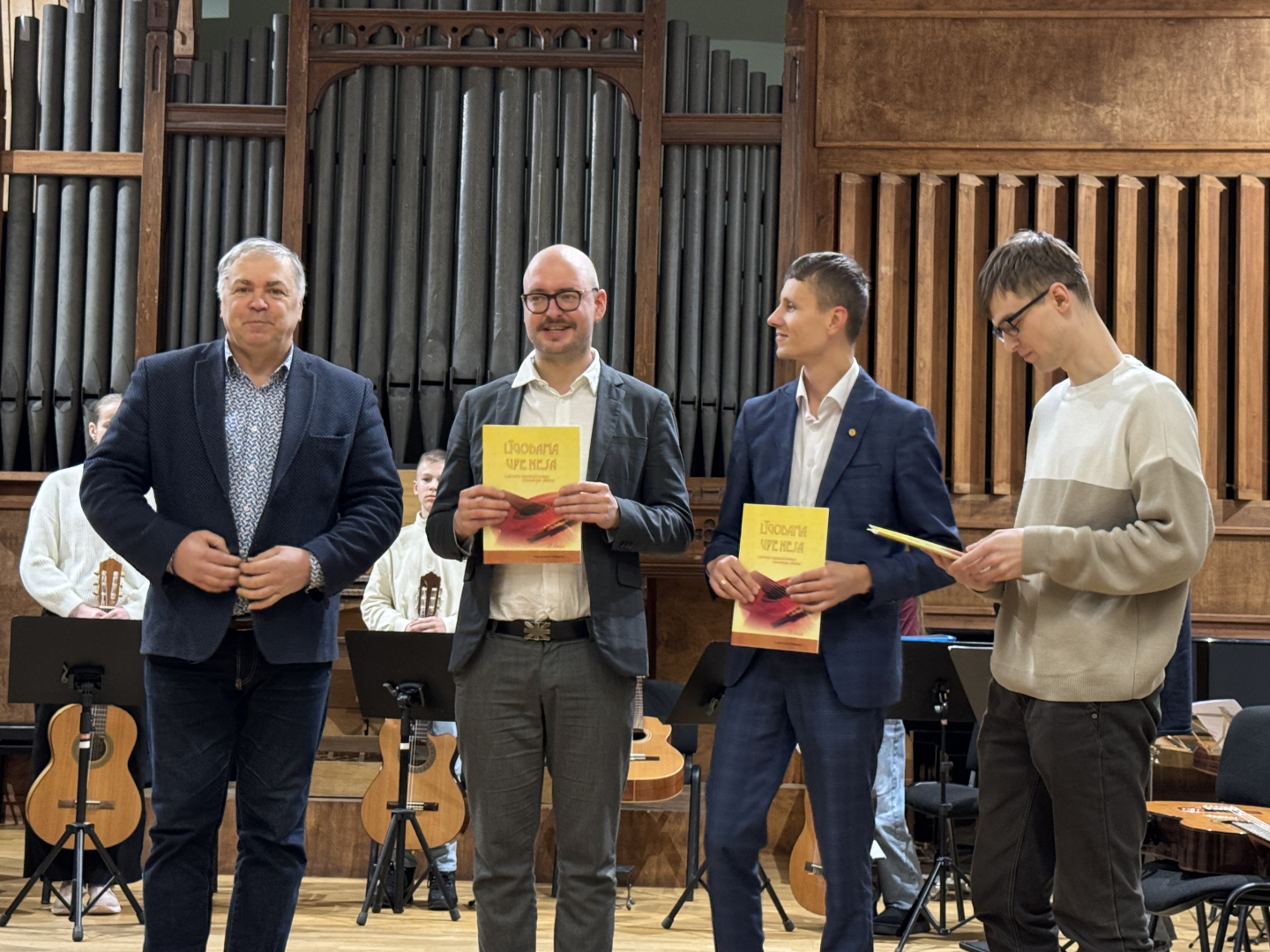 Ģitārista Andra Grīnberga meistarklase un koncerts