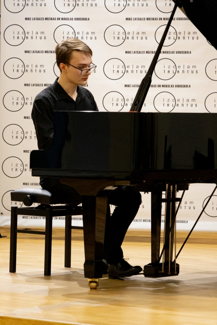 Latvijas mūzikas vidusskolu pianistu festivāls