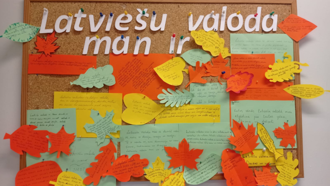 15. oktobrī MIKC Latgales Mūzikas un mākslas vidusskolā (LMMV) tika atzīmēta Valsts valodas diena. ​Lai veicinātu piederības sajūtu un radoši atklātu latviešu valodas nozīmi, skolā norisinājās akcija, aicinot audzēkņus turpināt teikumu: “Latviešu valoda man ir…” ​Akcijā ar lielu atsaucību piedalījās visu kursu audzēkņi, atklājot savas personīgās attiecības ar valodu.