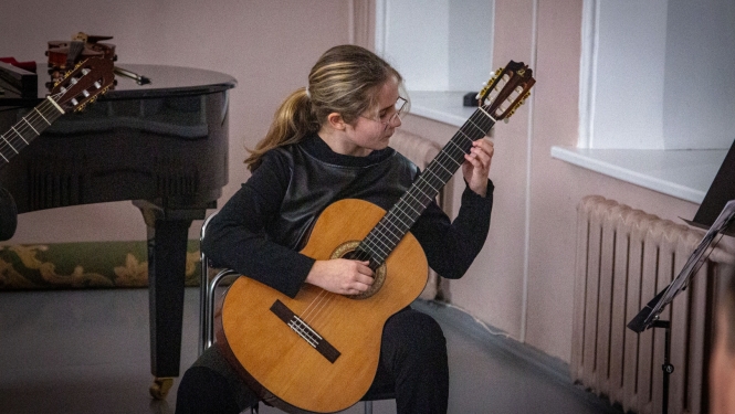 IP Stīgu instrumentu spēle