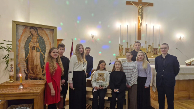 Ērģeļmūzikas koncerts “Brīnumu gaidot”.