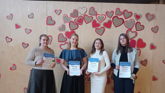 Skolēnu skatuves runas konkurss