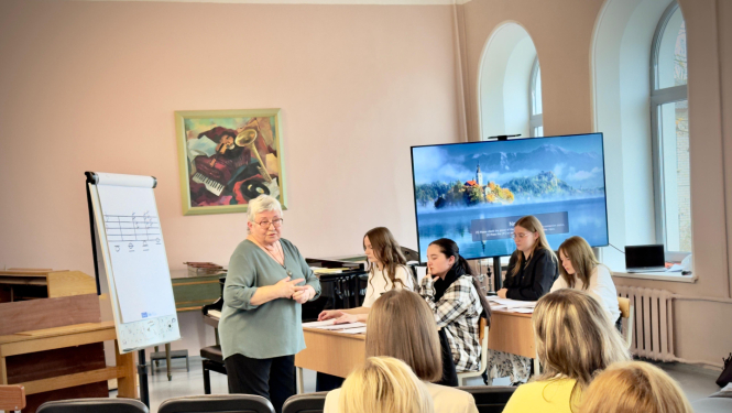 metodiskās komisijas "Mūzikas vēsture un teorija" sanāksme 