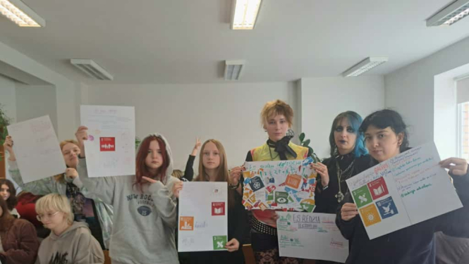 MIKC LMMV jaunieši pēta ANO ilgtspējīgas attīstības mērķus savā kopienā