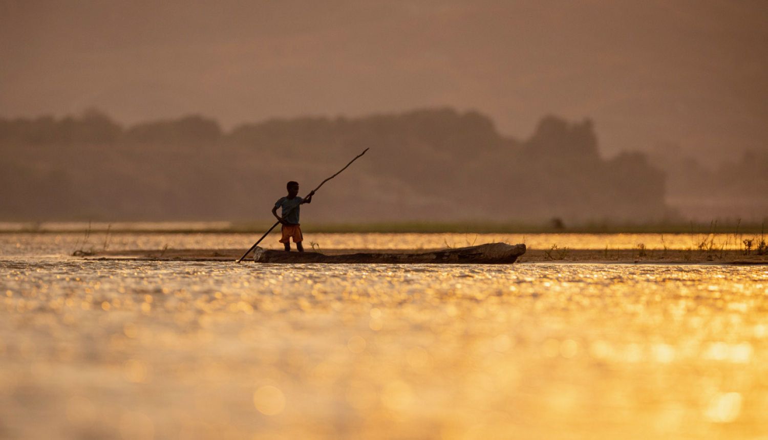 Jānis Staris –  fotoizstāde “Par Madagaskaras kokiem, ļaudīm un vēl šo to”