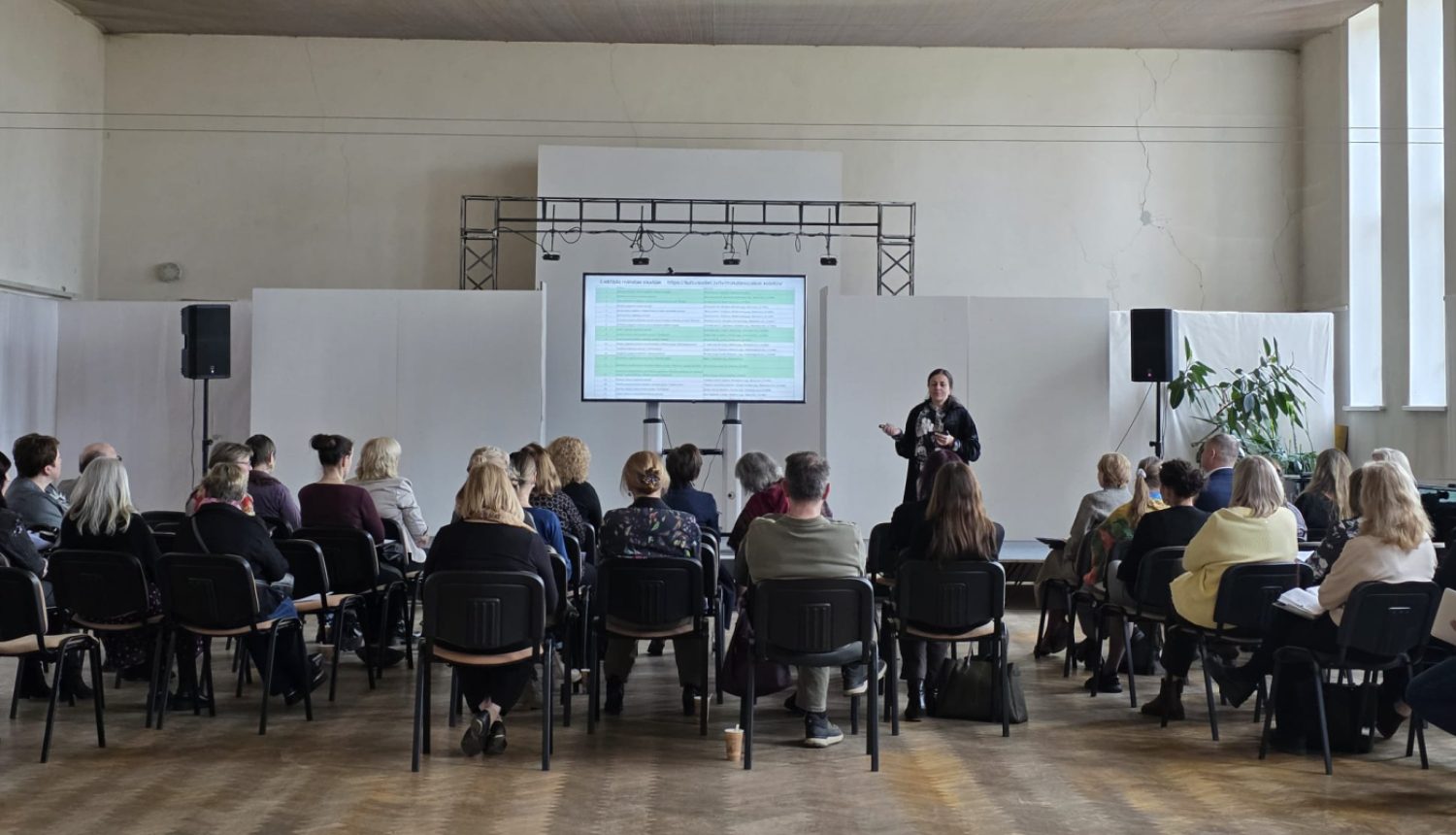 Latgales Mūzikas un mākslas vidusskolā aktualizē lietišķās mākslas mantojuma saglabāšanu izglītības procesā