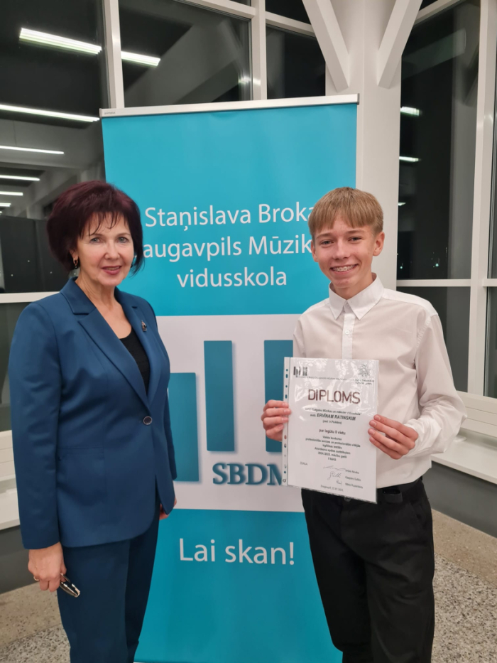 Valsts konkursa profesionālās ievirzes un profeionālās vidējās izglītības iestāžu Akordeona spēles izglītojamajiem II kārta
